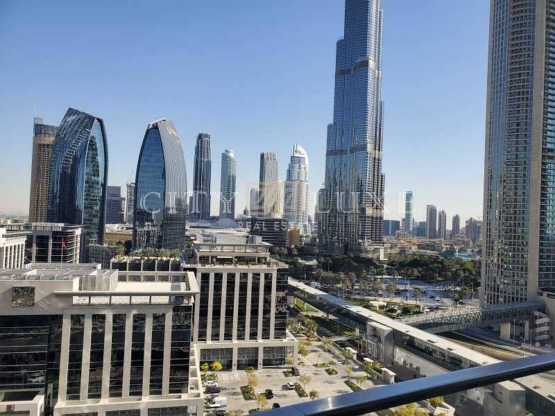 9 Facing the Burj | Large Balcony | Ensuite Bedrooms