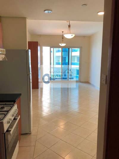 FITTED KITCHEN - MID FLOOR - BEST PRICE- QUICK RENTING UNIT- BEST INVESTMENT