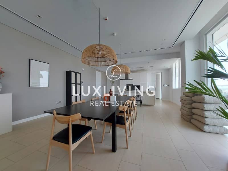 Luxury Living Beautiful Apartment | Lake View