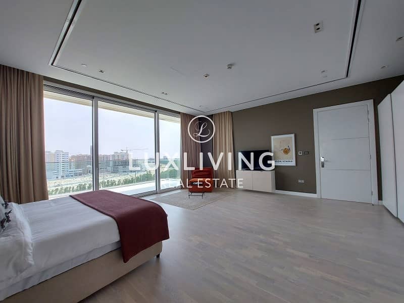 13 Luxury Living Beautiful Apartment | Lake View