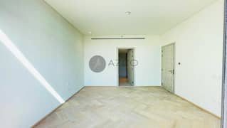 Luxury living | Kitchen equipped | Pool view