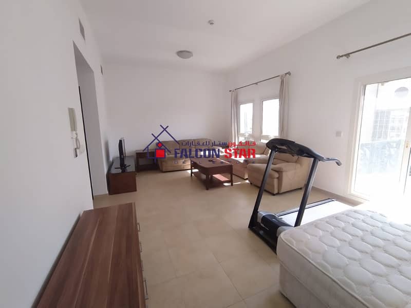LUXURIOS  FURNISHED 1 BED | CLOSED KITCHEN | HIGHER FLOOR | UPGRADED UNIT