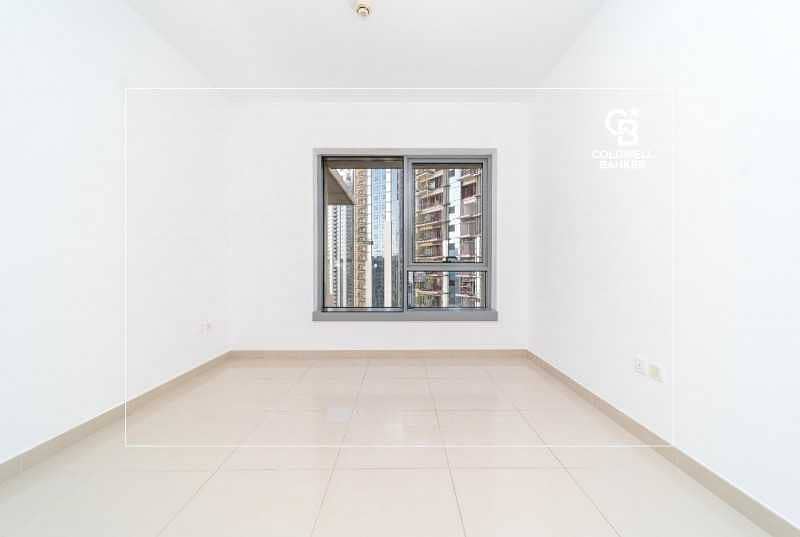 6 Partial Burj Khalifa View | Well maintained 2 Bed