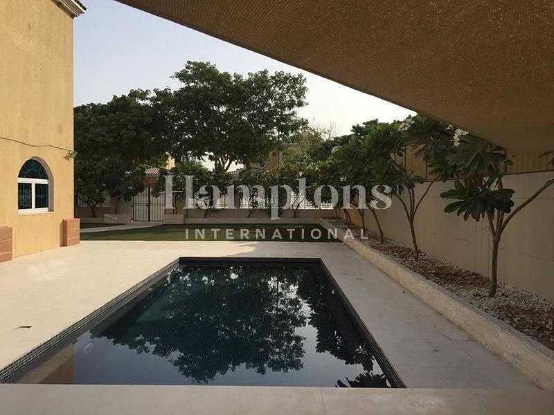 7 Villa with Swimming Pool | Jumeirah Park