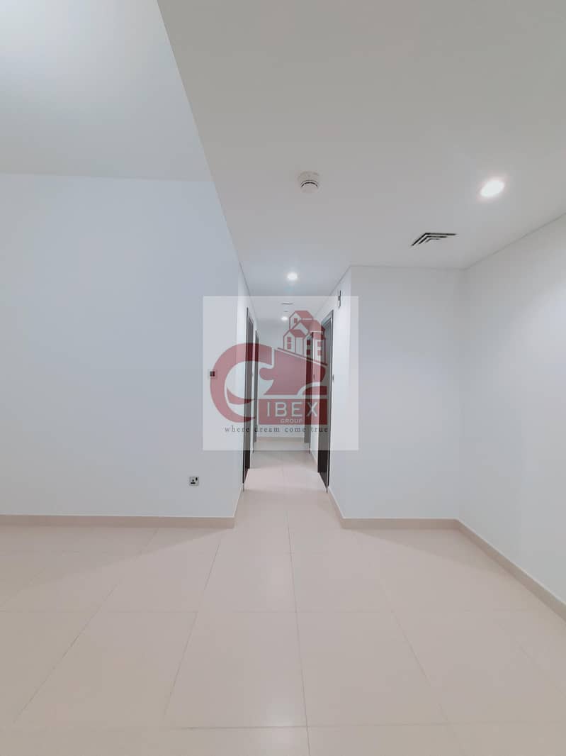 8 High Finishing // Only Families //Only Urgent Move In // Awesome 2=BR Sheikh Zayed Road