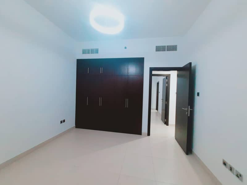 10 High Finishing // Only Families //Only Urgent Move In // Awesome 2=BR Sheikh Zayed Road