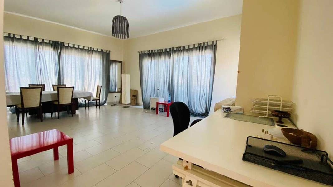 Specious Fully Furnished One Bedroom