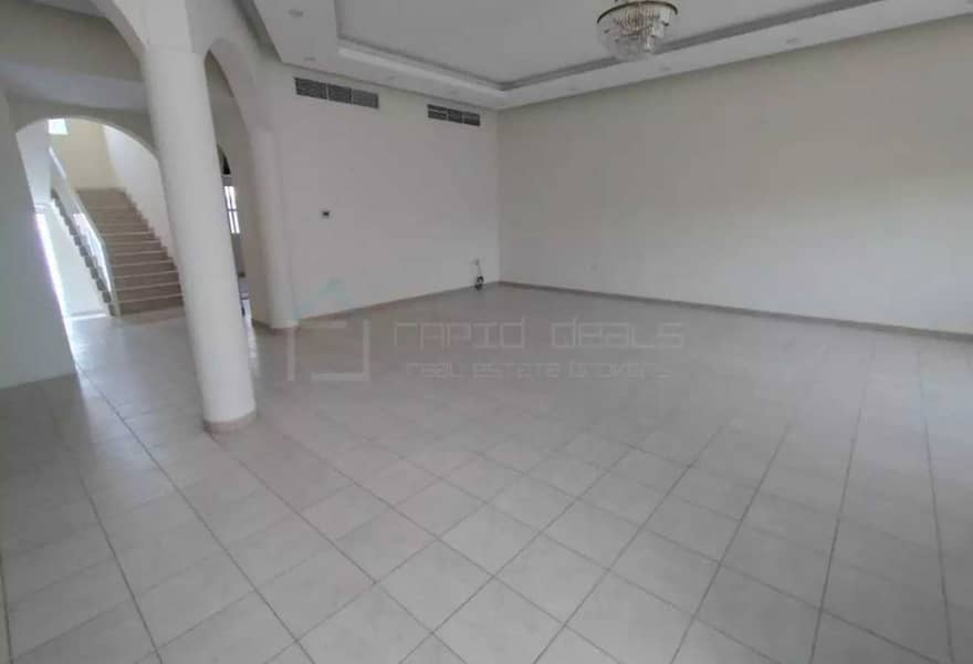 12 4BR+Maid Villa with Majlis for Rent @ Jumeirah