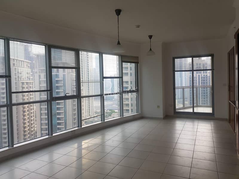 2 VACANT | HIGH FLOOR |  SPACIOUS UNIT