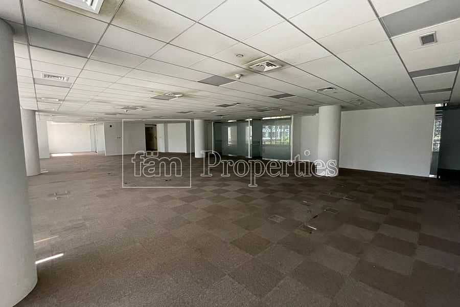 6 High Quality Office | Grand and Spacious