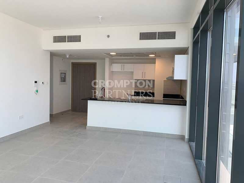 3 Brand New|Spacious | Balcony |Great Facilities