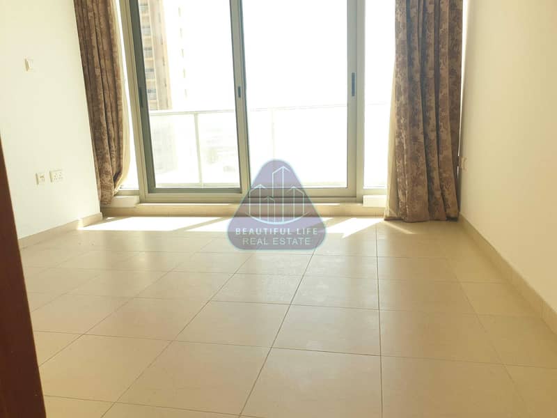 10 Great Offer | Spacious Apartment | Vacant