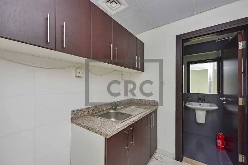 5 Rented | Burj Khalifa | Fitted Partition
