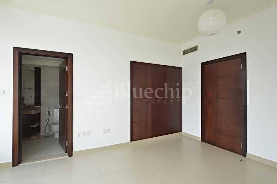 4 Large|well maintained|balcony|higher floor