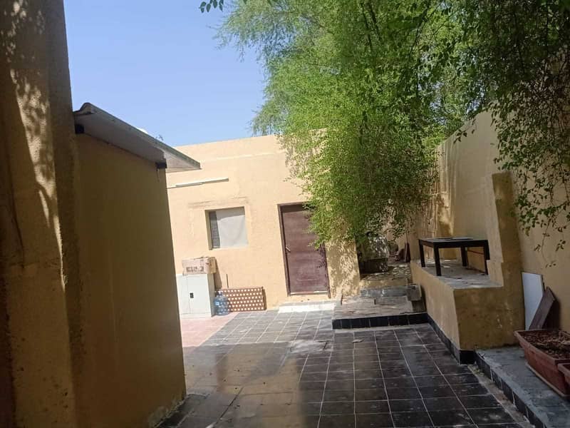 2 Spacious 5 BR Villa For Sale In Al Quisais