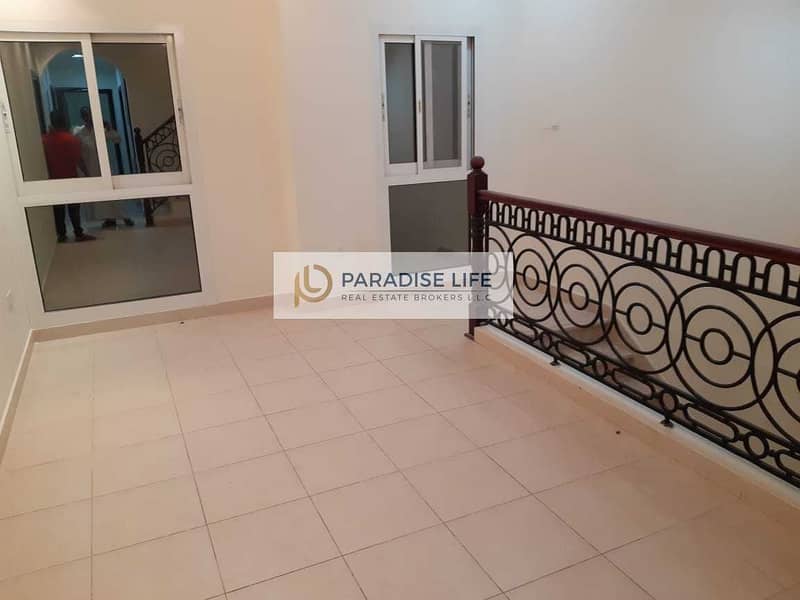 16 4 Bed + Maid Room  Villa for Rent In Mirdif