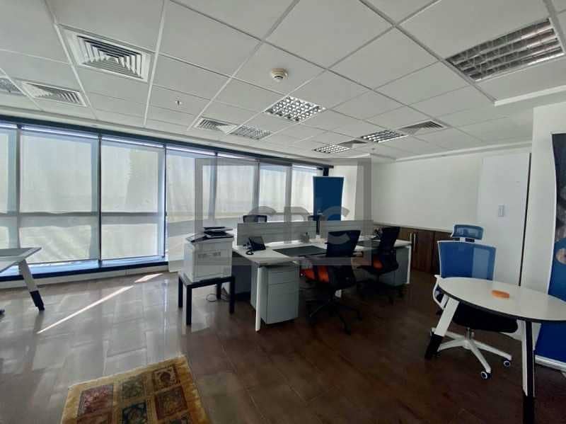 7 Furnished office | High-end building | Tenanted