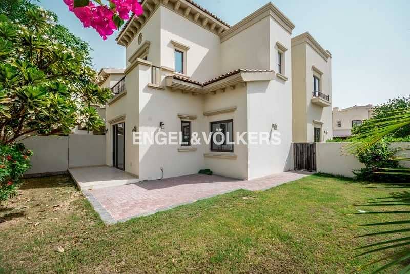22 Type 2E| Bright and Spacious| Amazing Location