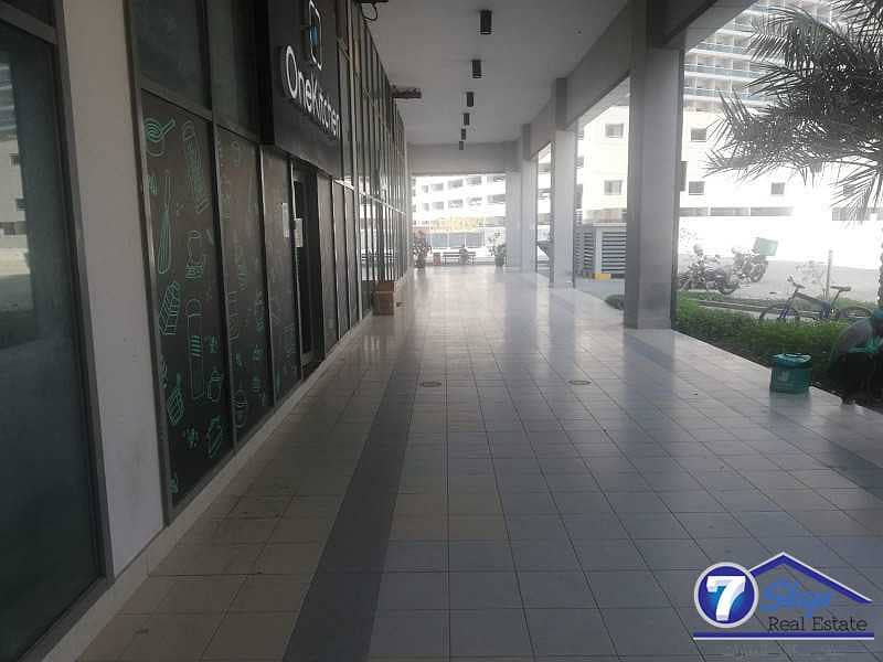 3 Shop for sale in Business bay Good for investment
