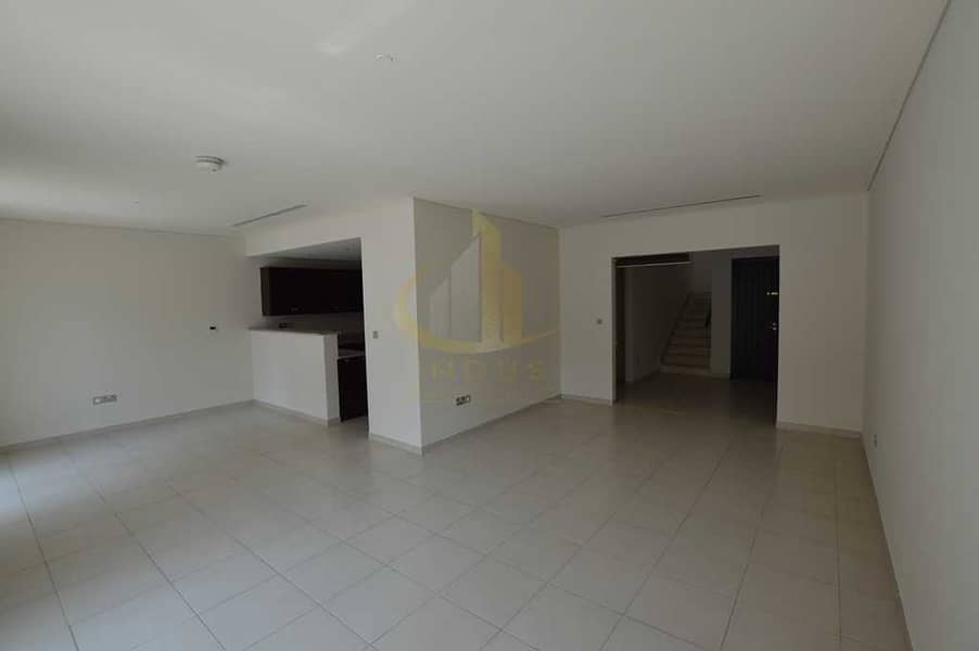 3 Private Garden | 2BR+M Nakheel TH | Vacant on Transfer