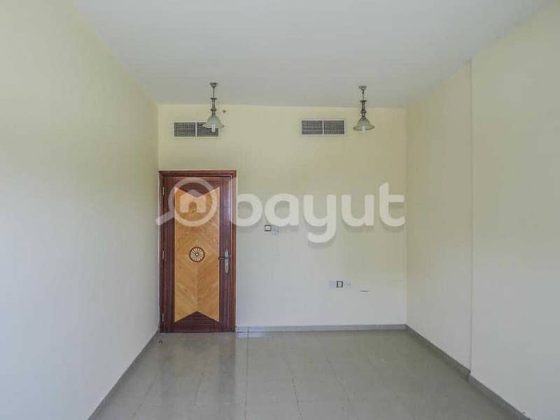 Apartment for rent consisting of room 1, lounge, bathroom 1, balcony with separate parkin
