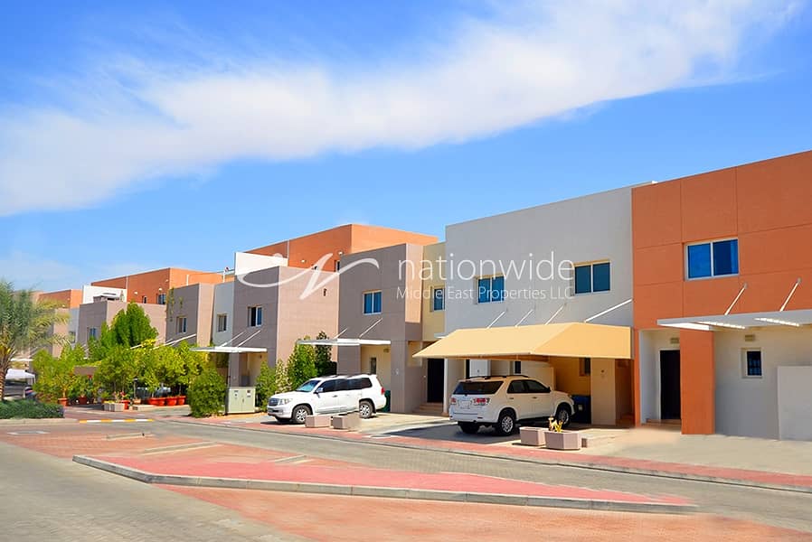 Delightful Single Row 3 BR Contemporary Villa In Al Reef