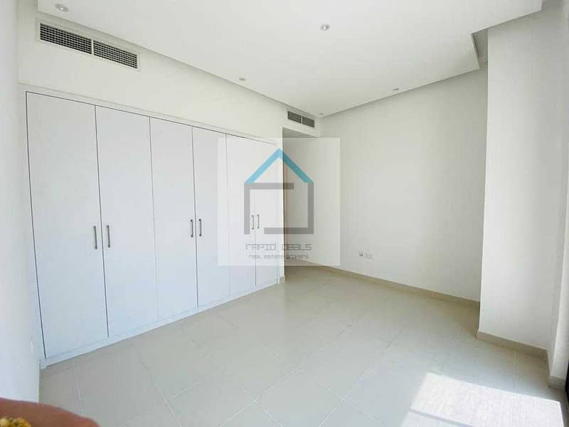 6 Beautiful Type I 3BR+Maids Villa for Rent @ Mira Oasis
