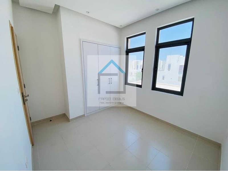 8 Beautiful Type I 3BR+Maids Villa for Rent @ Mira Oasis