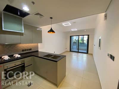 Corner Podium Unit | Direct Pool Access | Chiller Free
