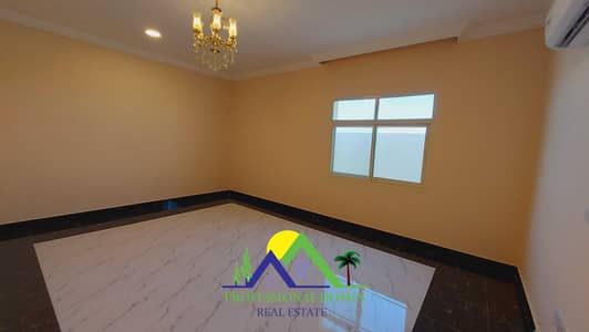 AMAZING 7 BR INCLUDING WATER AND ELECTRICITY