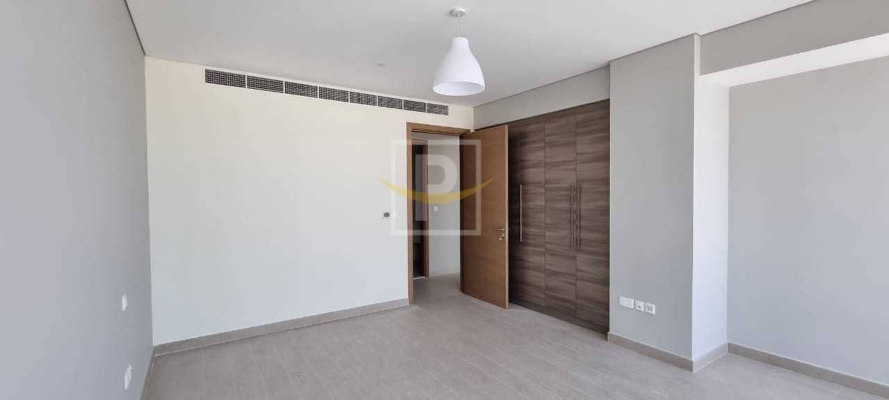 5 Brand New | Next To Metro | 12 Payments Option | Apartment comes with Appliances