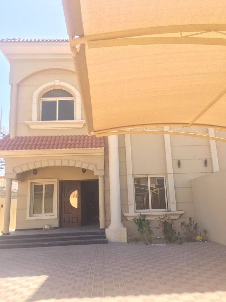 Best offer!! 4 BHK villa for rent in Al Hoshi area with very nice location and affordable price. 