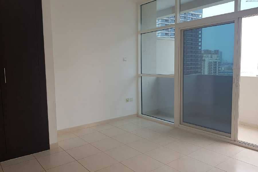Big 1Bedroom with Balcony Apartment Available