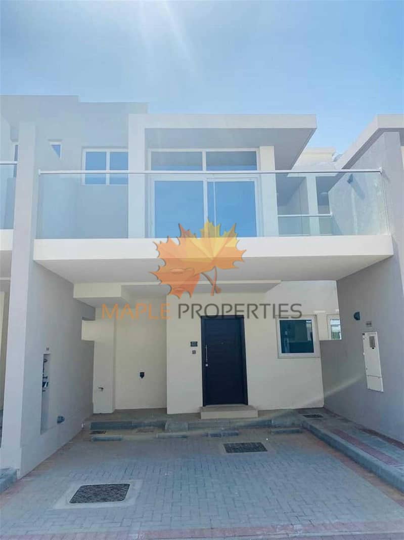 8 Distress Deal | 3BR Townhouse for sale | Akoya Oxygen