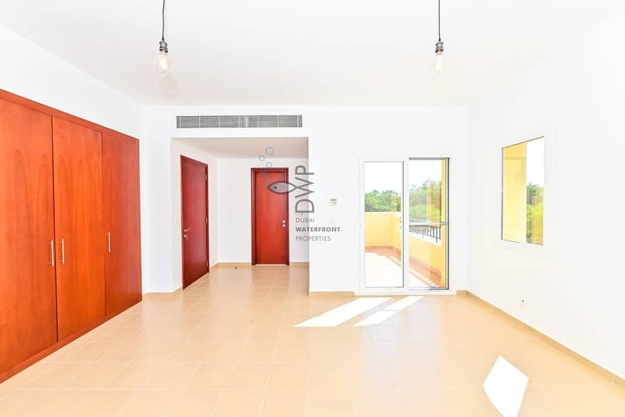 10 Lake and Pool Facing Villa |3BR+Maids | Palmera A Type