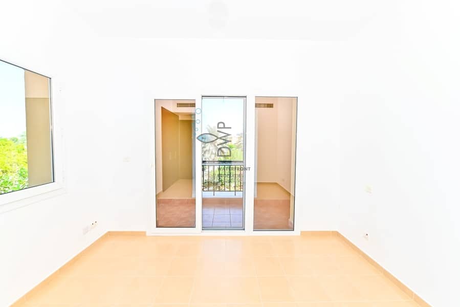 15 Lake and Pool Facing Villa |3BR+Maids | Palmera A Type