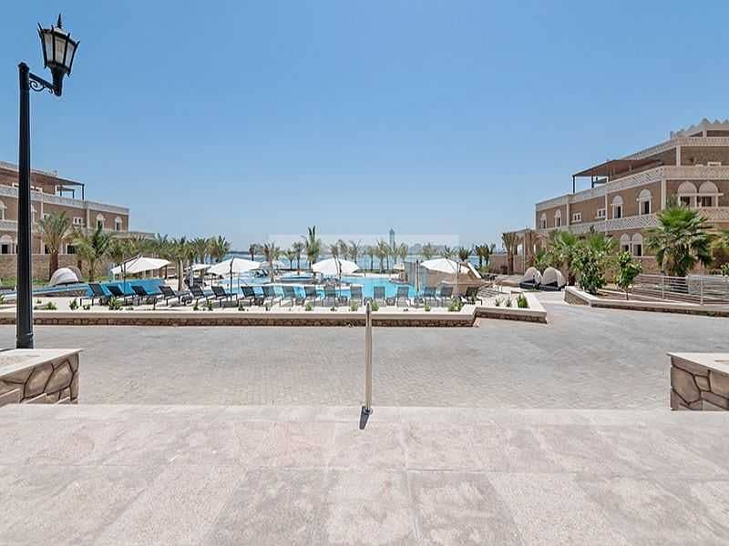 12 Exclusive |Atlantis /Palm / Marina View| 2BR+Maids