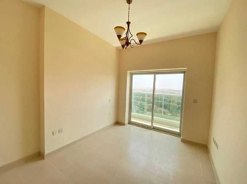 10 2BR & Hall For Sale - Higher Floor - Golf View