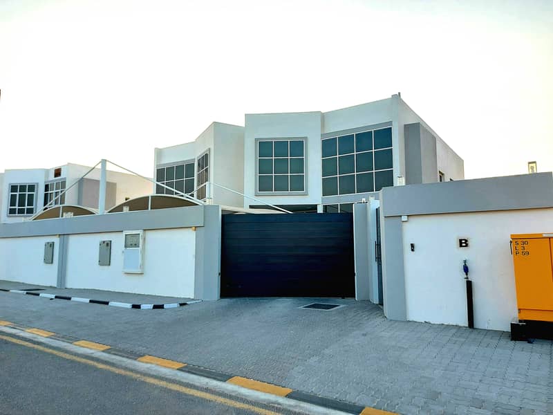 Brand new 5 Bedroom Duplex villa. with 5 Master Bedroom. Store Room. Big Hall with upstairs. Well Finishing. Prime Location. . . . . . . . . . . . . .