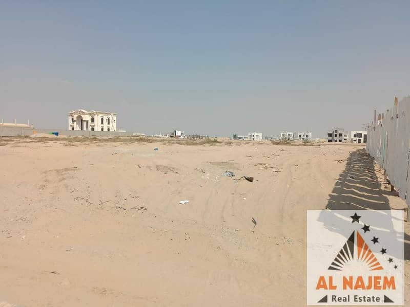 Selling residential land near Al-Nawaf area, Al-Qarayen, Al-Badi Palace, services and the mosque in Al-Hoshi area in Sharjah. Freehold