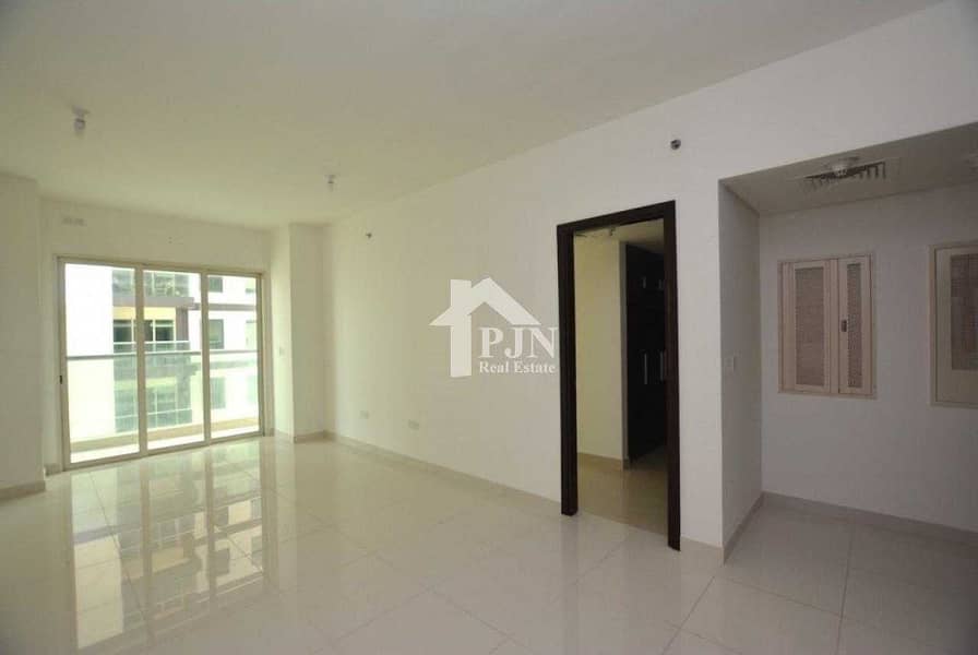 4 Well Maintained | 1 Bedroom | Balcony | Canal View