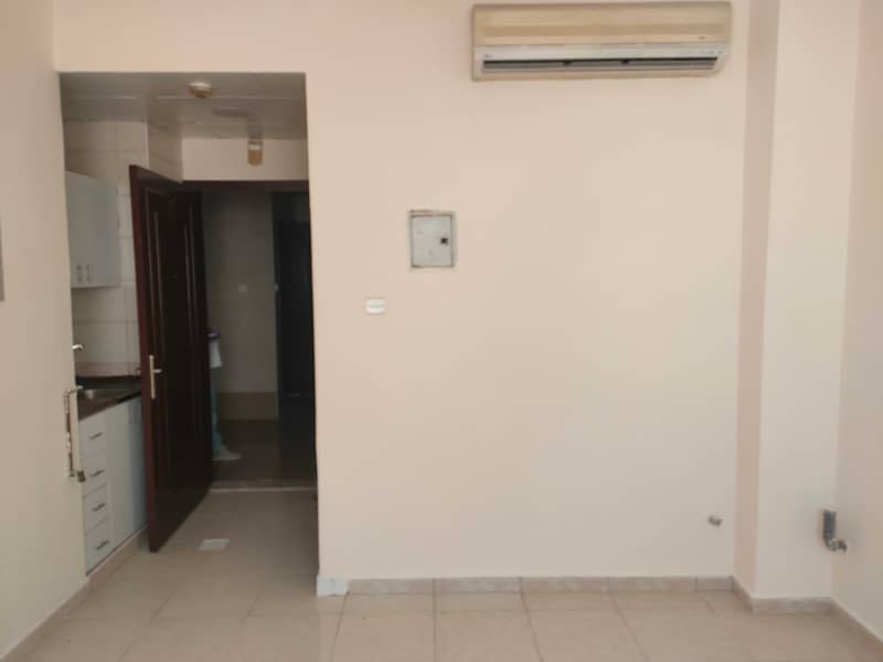 Квартира в Мувайле, 7999 AED - 5340319