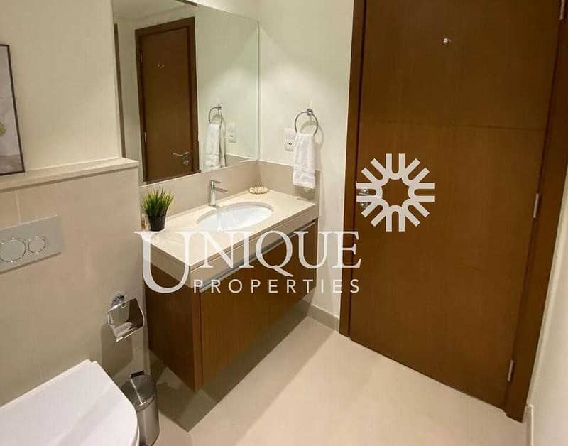 17 Fully Furnished High Floor 2BR Creek Residences T2