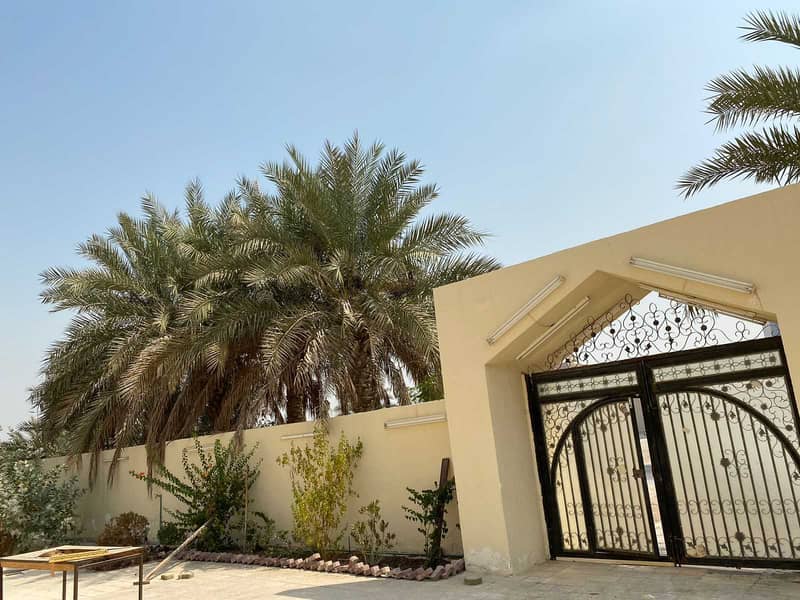 VILLA FOR RENT 8 BED ROOM HALL IN MUSHERF