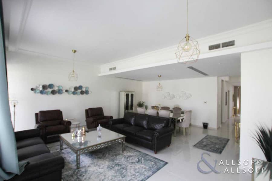 3 Single Row | Landscaped | THK | 3 Bedrooms