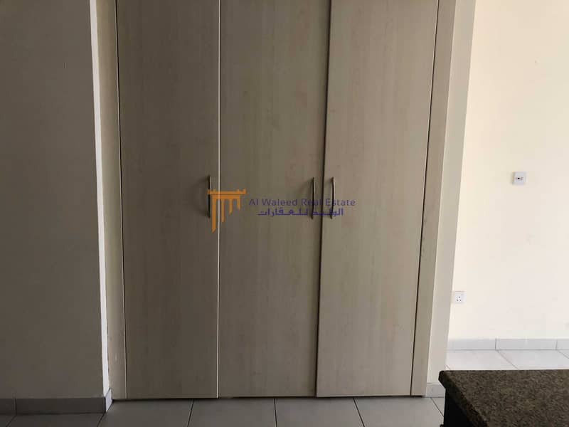 4 Well Maintained Studio Apartment in High Floor