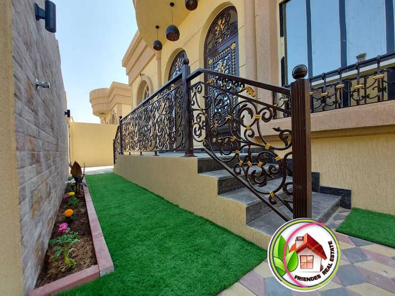 One floor villa for sale is one of the best current villas in Ajman, with personal finishing and a wonderful location of the finest modern Gulf designs