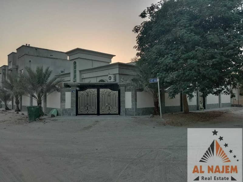 Sale villa, ground floor, corner stone, street, with electricity, water and air conditioners in Al Mowaihat 3 area in Ajman with the possibility of ba