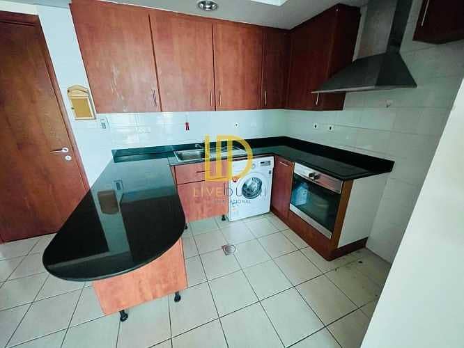 9 MH I Opposite Metro | Kitchen Equipped | Parking