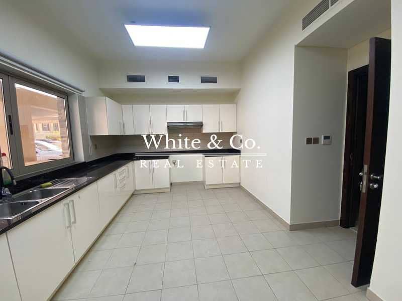 5 Spacious 3 Bed + Maids | Large Terrace | Vacant